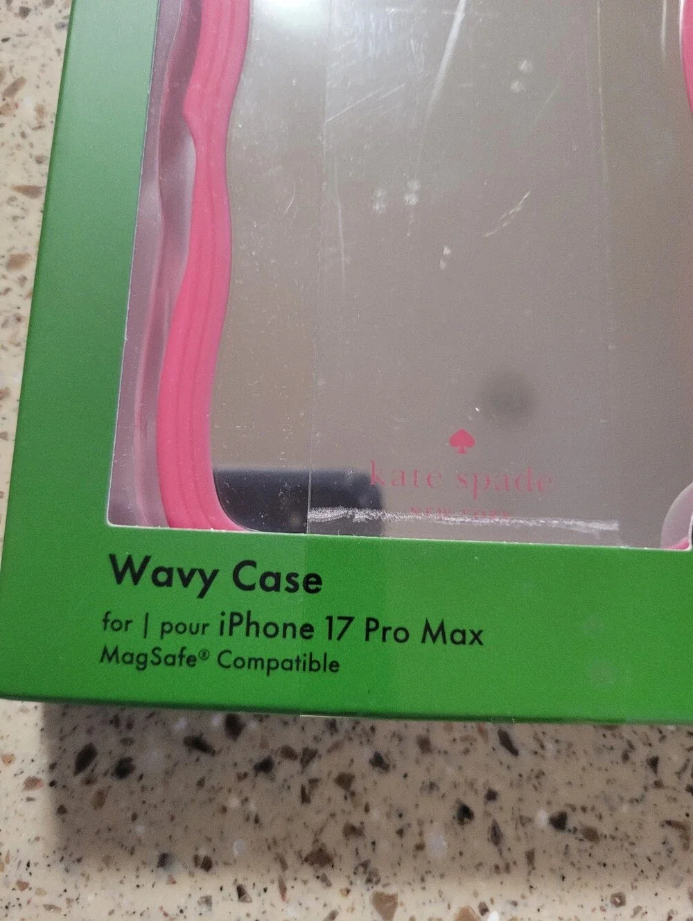 Kate Spade New York iPhone 17 Pro Max Magsafe Wavy Mirrored Pink Phone Case